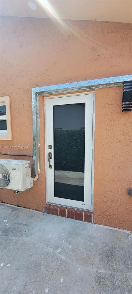 Building Photo - 13220 SW 46th St