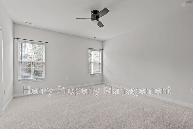 Building Photo - 1329 Channing Park Cir