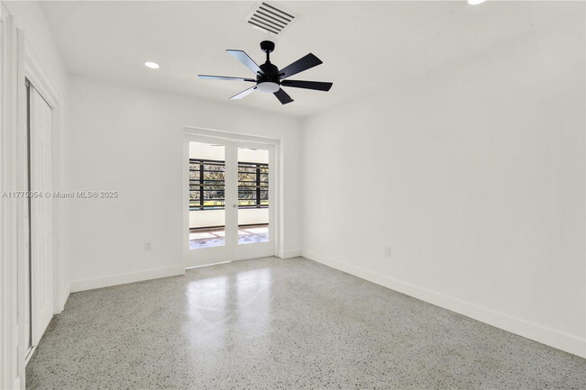 Building Photo - 9790 SW 136th St