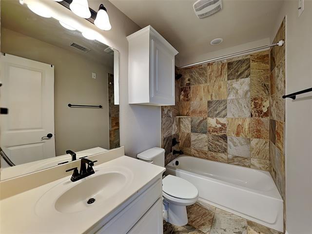 Building Photo - 1604 Vintage Ln