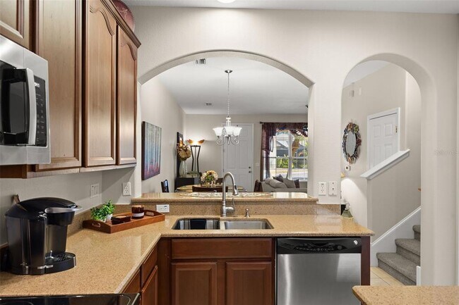 Building Photo - 14114 Oakham St