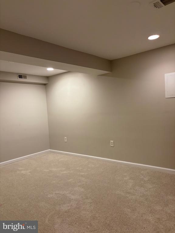 Building Photo - 2117 Cross Trails Rd