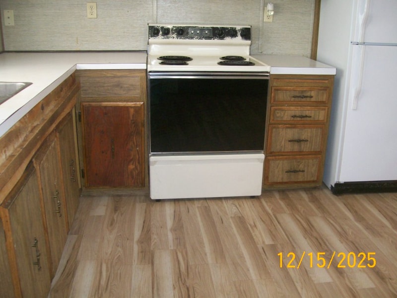 Building Photo - 13 Travertine Ln