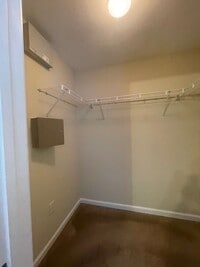 Building Photo - 02-202 KSK (Schutte)