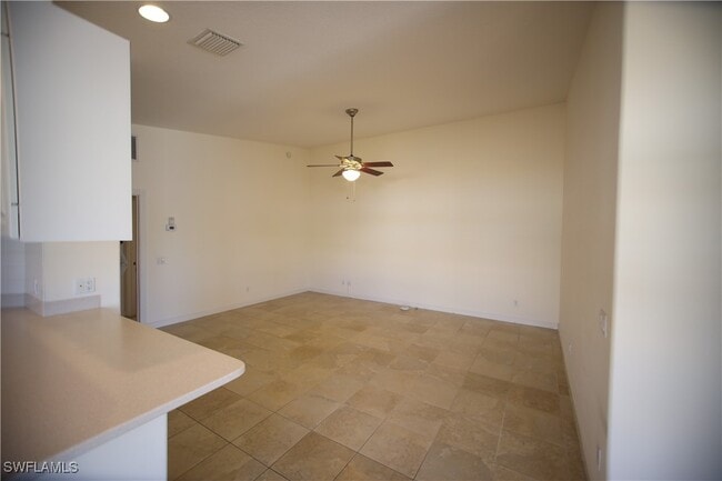 Building Photo - 7558 Rozzini Ln