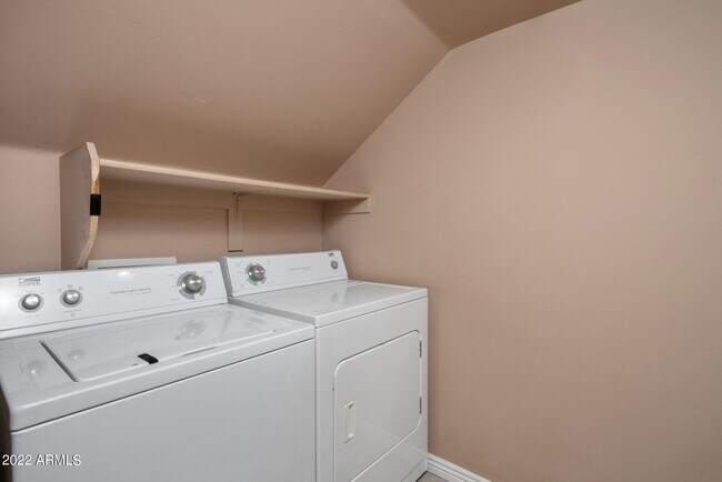 Building Photo - 20660 N 40th St