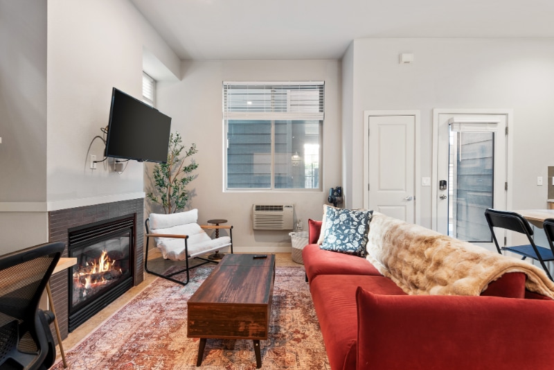 Building Photo - 1607 NW Davis St