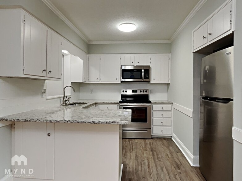 Building Photo - 218 Faison Dr