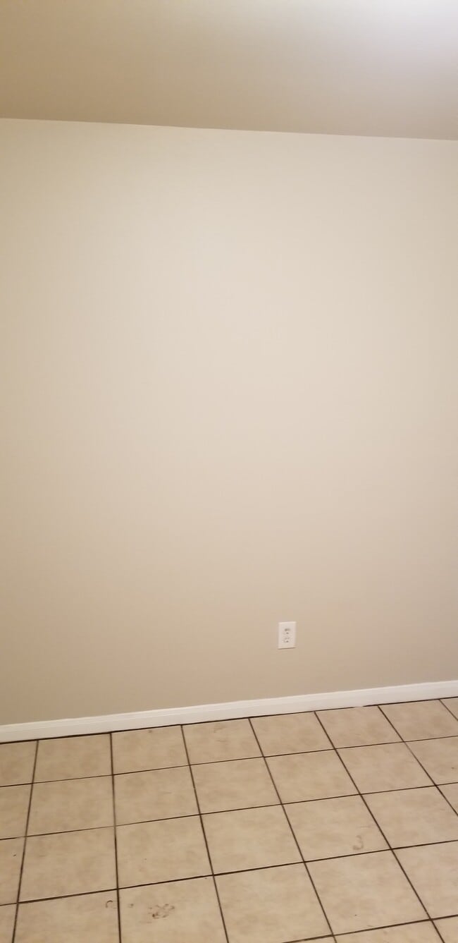 Building Photo - 18016 Honey Locust Ln