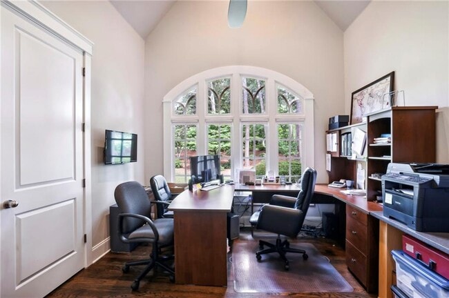 Building Photo - 6285 Aberdeen Dr NE