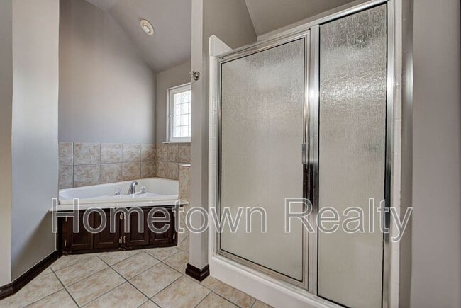 Building Photo - 4214 Topaz Cir