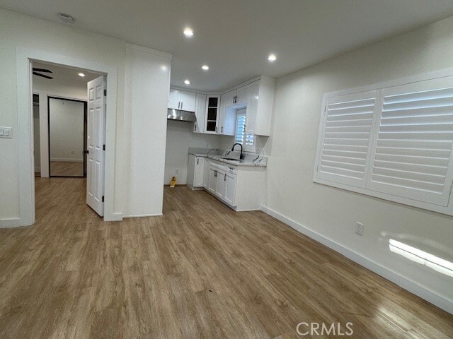 Building Photo - 6342 Vicland Pl