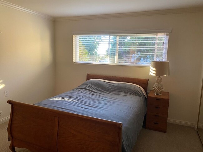 Building Photo - 3243 San Amadeo