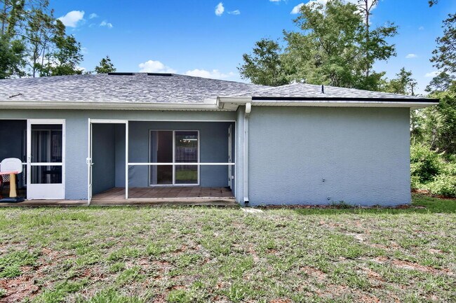 Building Photo - DUPLEX