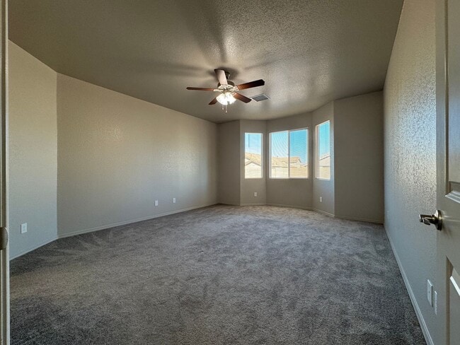 Building Photo - 4BR/2.5BA/2CG, 2057 sq.ft. rental with DOG RUN in Sierra Vista, AZ