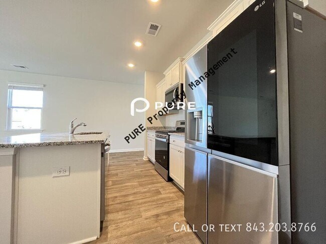 Building Photo - 148 Lagoona Dr
