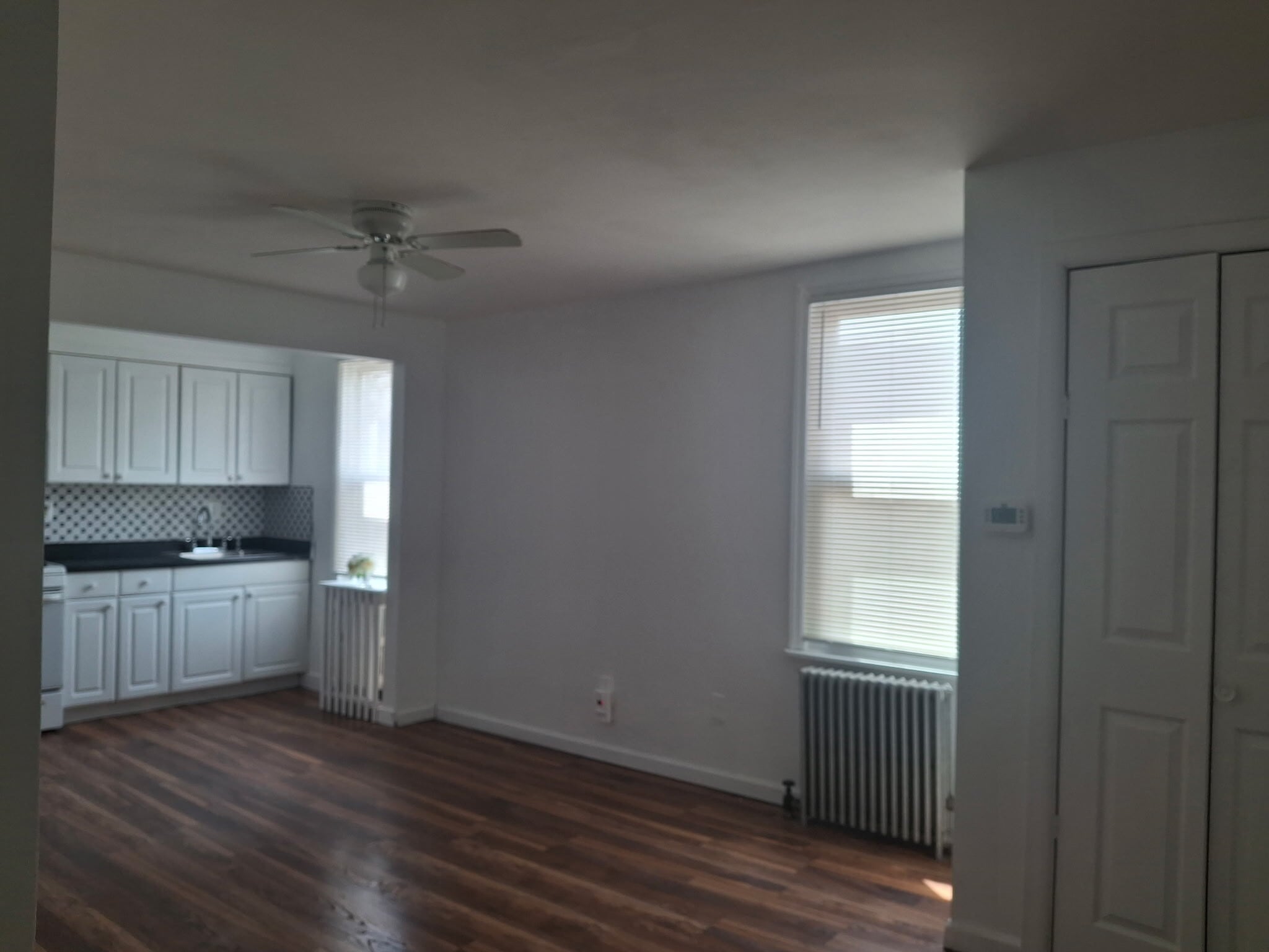 Building Photo - 2582 Richmond Terrace