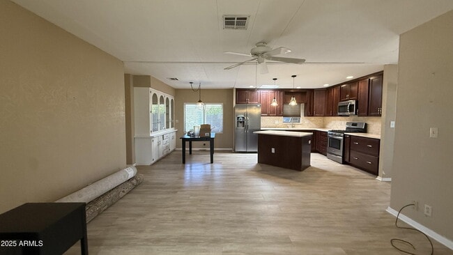 Building Photo - 9342 E Citrus Ln S