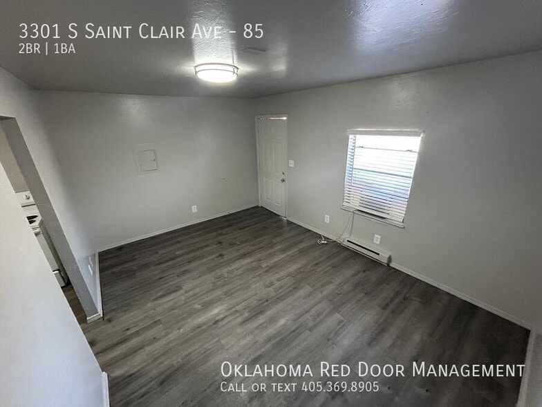 Building Photo - 3301 S St Clair Ave