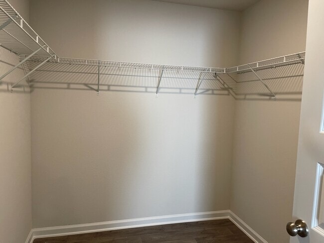 Building Photo - 10436 Ruffian Rte