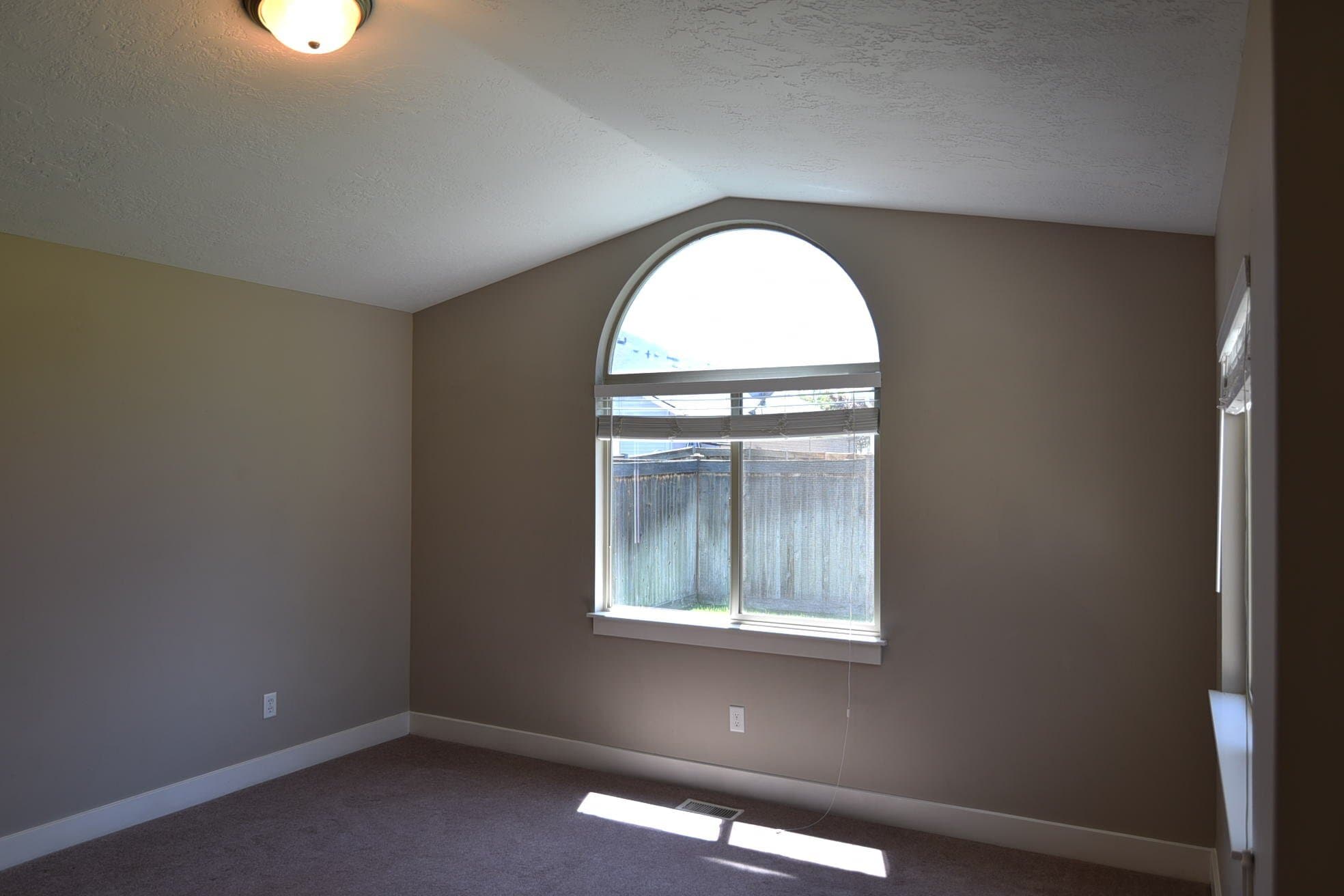 Building Photo - 11215 W Springgold Dr