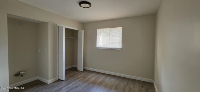 Building Photo - 5343 Westchase Ct