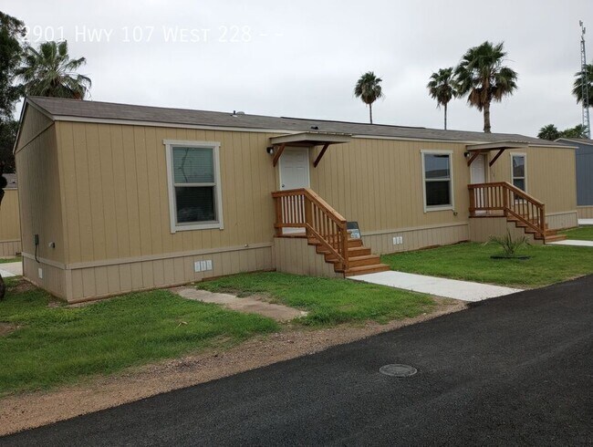 Building Photo - 2901 Hwy 107 West 228--