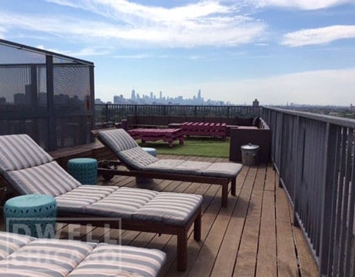 Building Photo - 1305 W Wilson Ave