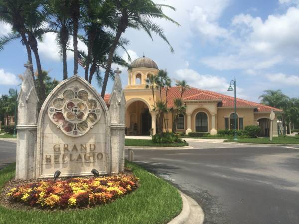 Building Photo - 2709 Via Cipriani #531A