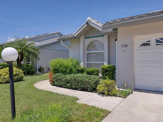 Building Photo - 5381 Kelly Dr