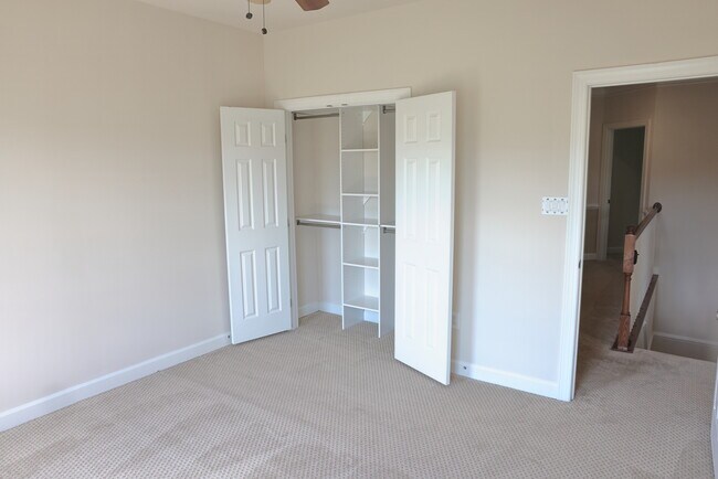Guest Bedroom 2 Custom Closet - 18 Sharpstead Ln
