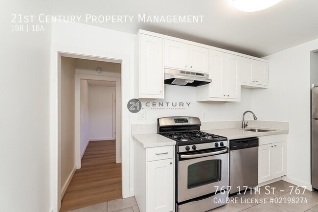 Building Photo - 767 17th St