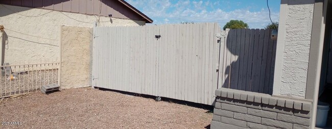 Building Photo - 8002 West Campbell Ave