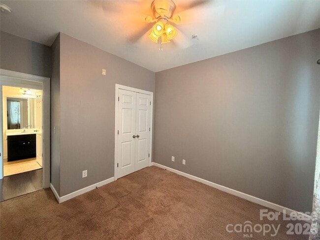 Building Photo - 14635 Juventus St