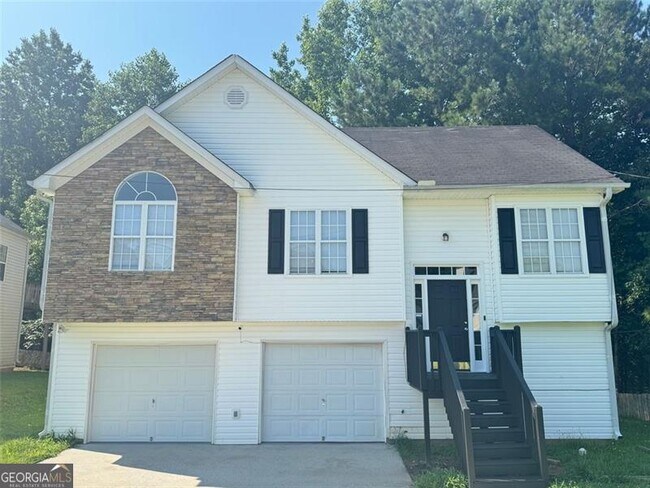 Building Photo - 4044 Robin Cir