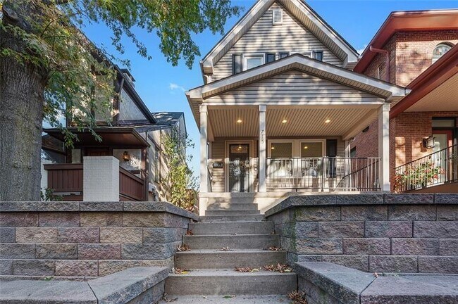 Building Photo - 715 Filbert St