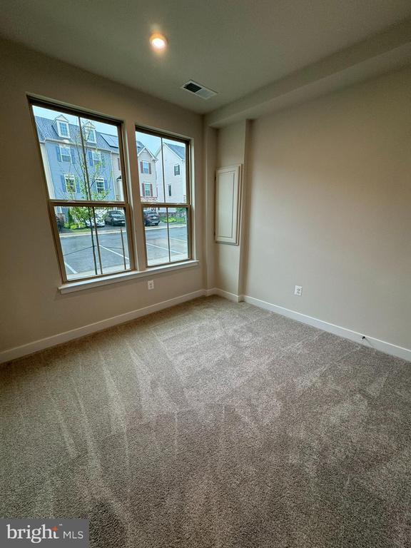 Building Photo - 132 Bethlehem Pl