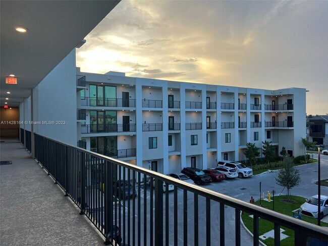 Building Photo - 8167 NW 41st St