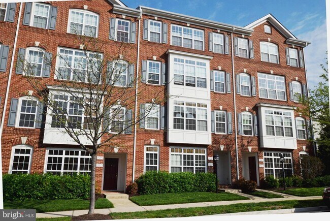 Building Photo - 19267 Winmeade Dr