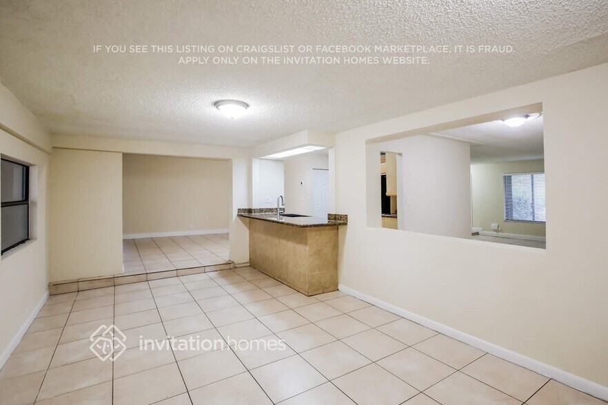 Building Photo - 11171 NW 36th St