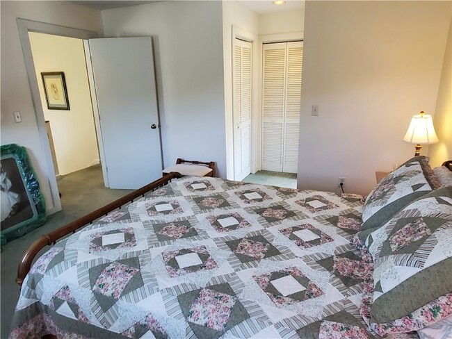 Building Photo - 15 Hammersmith Rd