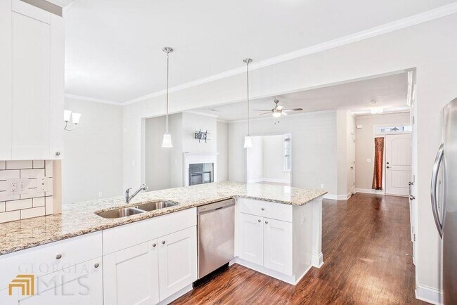 Building Photo - 7704 Fawn Cir