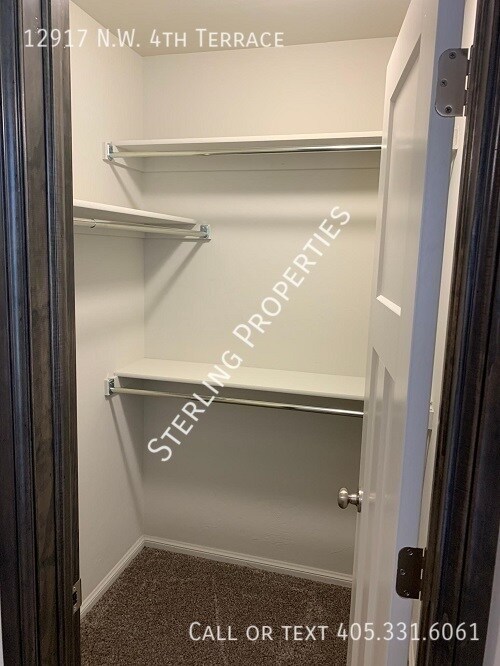 Building Photo - 12917 NW 4th Terrace