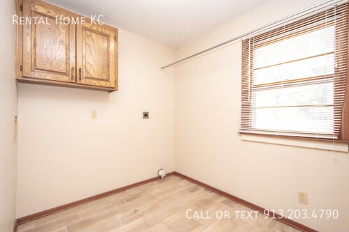 Building Photo - 13334 113th St