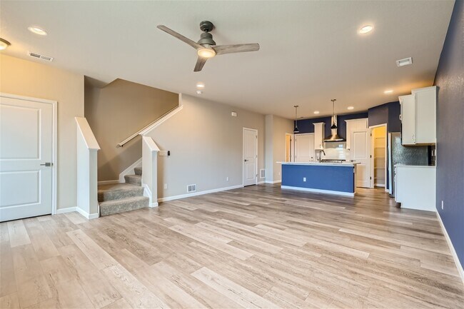 Building Photo - West Longmont Townhome!