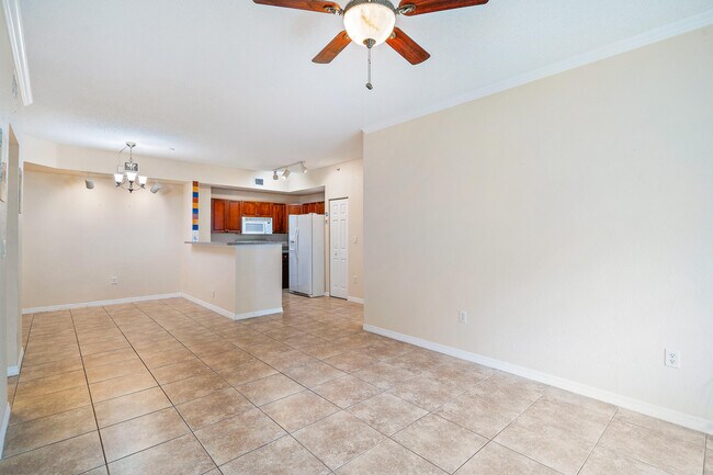 Building Photo - 1801 N Flagler Dr