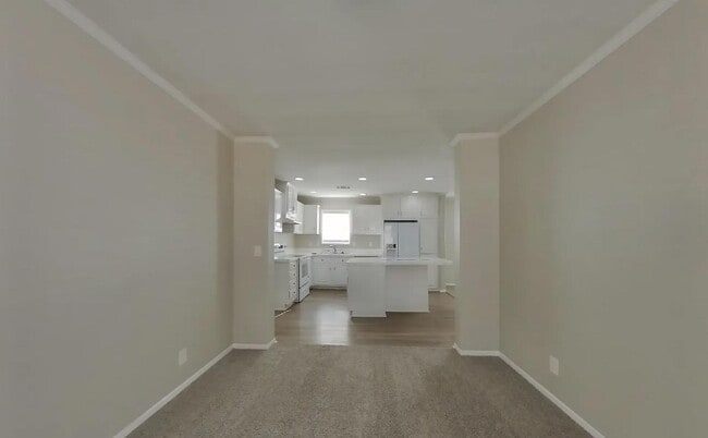 Building Photo - Modern 3-Bedroom Sanctuary in a Sought-After Location