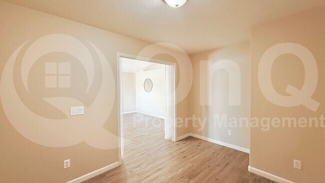 Building Photo - 1793 E Pinto Dr