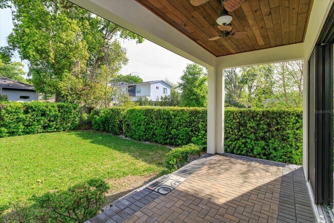 Building Photo - Modern Style Winter Park Home