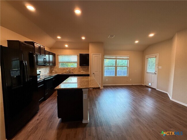 Building Photo - 2934 Field Ridge